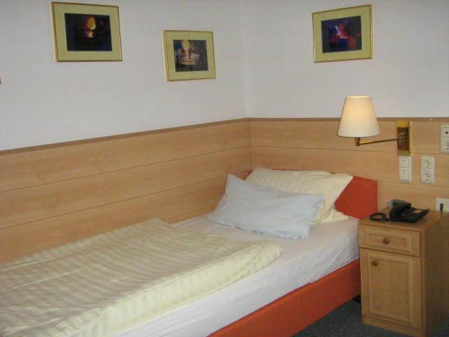 Gasthaus Laubacher Wald Laubach  Zimmer foto